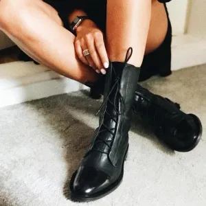 ALTHEA - Lace-Up Ankle Boots