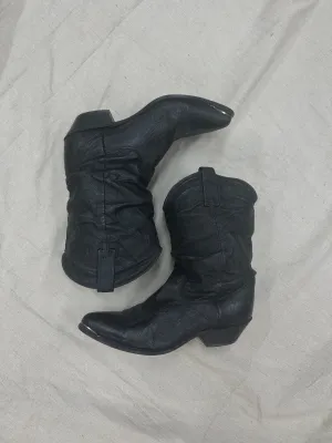 Black Scrunch Cowboy Boots