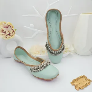 Gauhar - Mint Green Leatherett Jutti