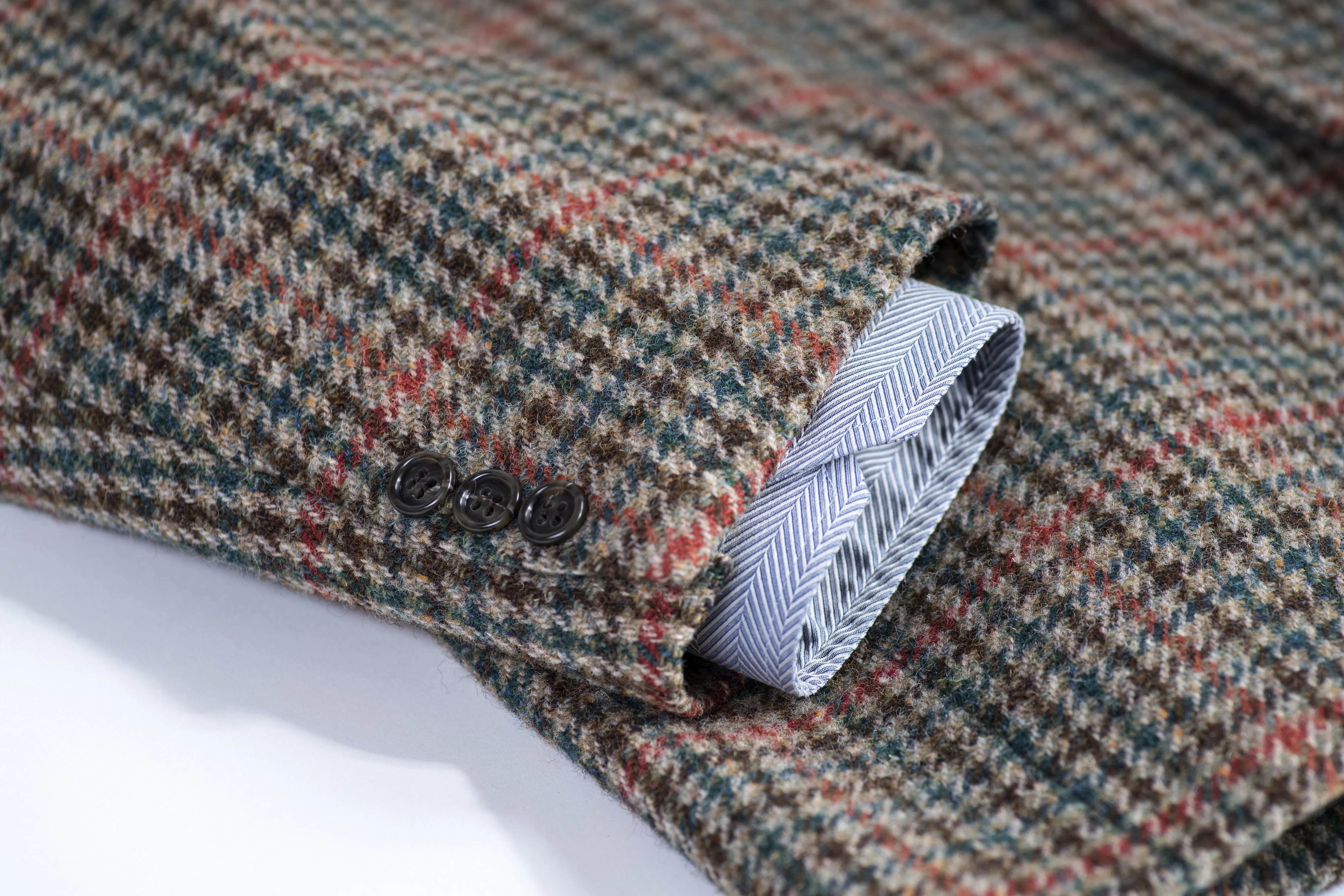 Harris Tweed Wool Houndstooth Multicolor 2 Button Blazer, US 42R, EU 52