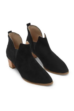 Raven Suede Boots in Black